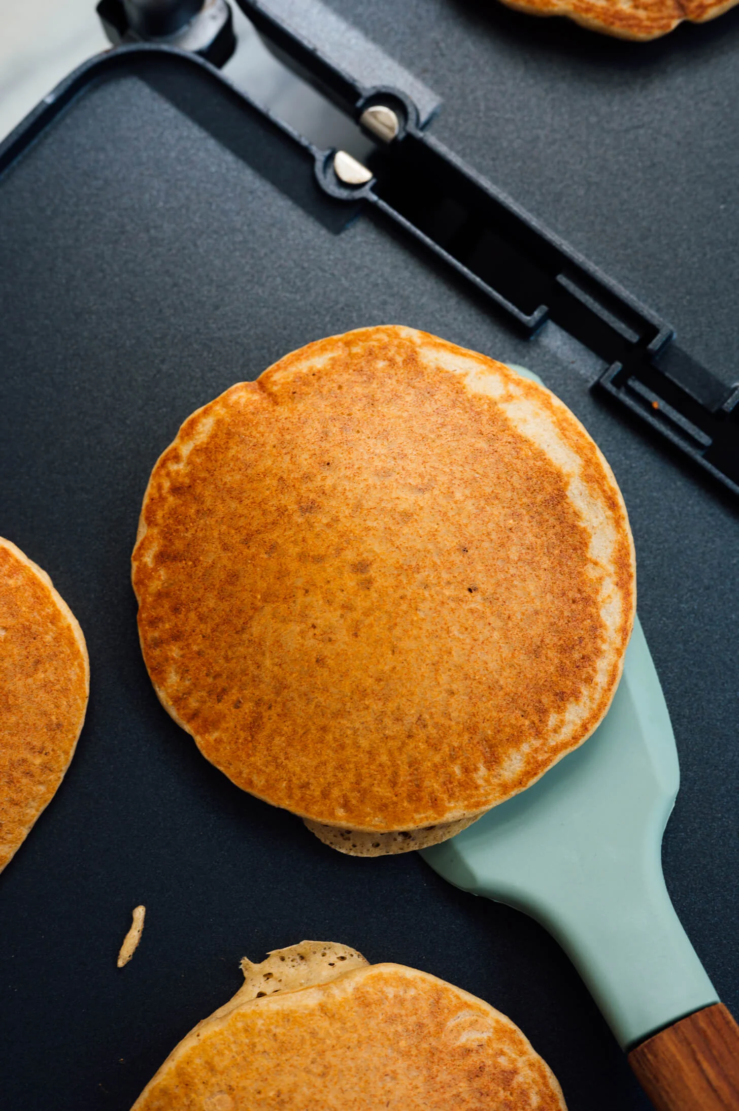 Easy Blender Oatmeal Pancakes (Healthy & GF) — step 5