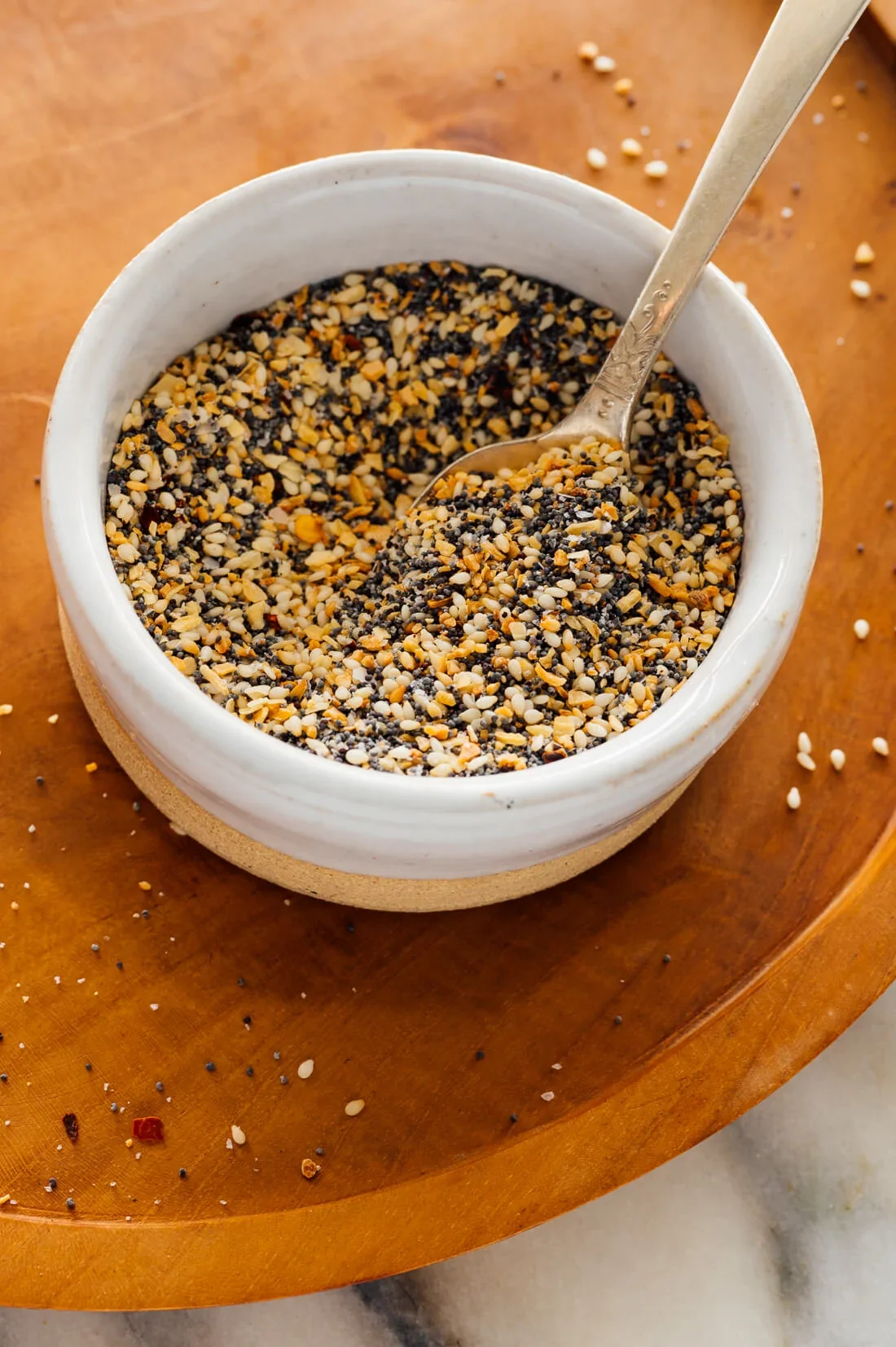 Homemade Toasted Everything Bagel Seasoning — step 4